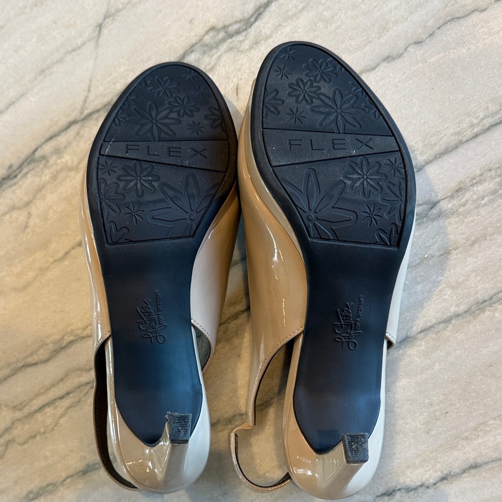 Life Stride Soft System Nude Slingback Heels with Flex Soles Size 9.5 - Picture 8 of 8